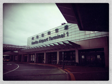 成田～香港向けハンドキャリー1