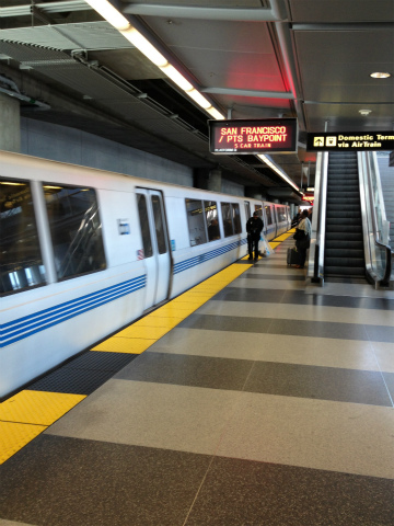 サンフランシスコ向けハンドキャリー1