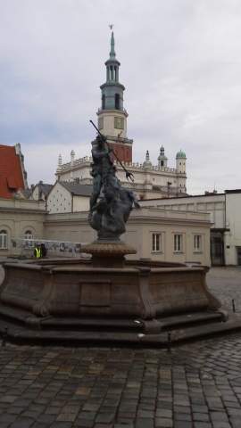 ポズナンのカーティンデュラ時計台