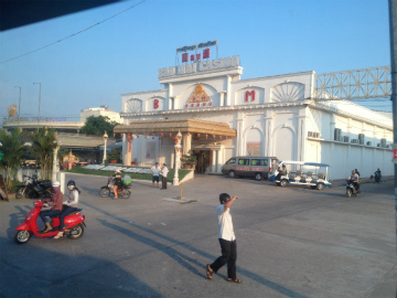 2014-4-3Phnom Pehn (11)
