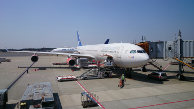 成田空港～ポルトガル・ファロ向けハンドキャリー