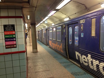 ベトナム・ホーチミン市～シカゴ向けハンドキャリー2