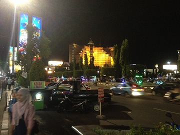 ベトナム・ホーチミン市～インドネシア・スマラン向けハンドキャリー2