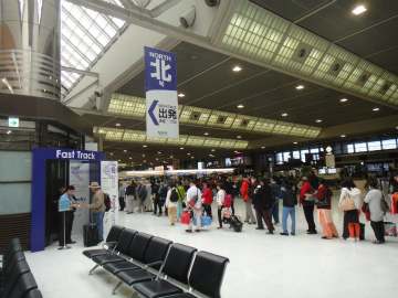 香港～成田空港向けハンドキャリー