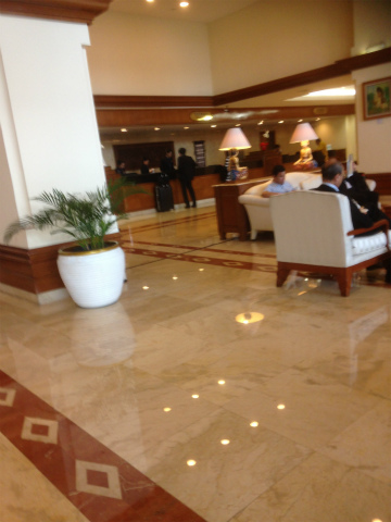 成田空港～インドネシア・ジャカルタ向けハンドキャリー2