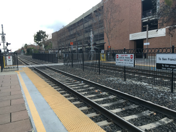 成田空港～アメリカ・サンノゼ向けハンドキャリー2