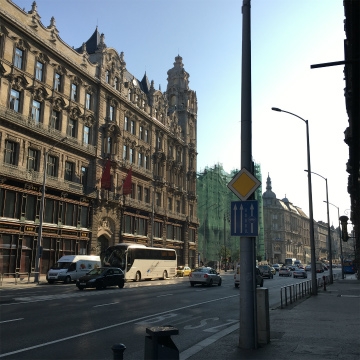 関西空港～ハンガリー・ブダペスト向けハンドキャリー2