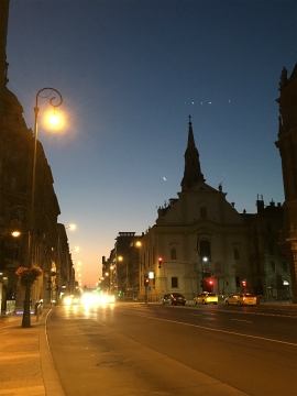 関西空港～ハンガリー・ブダペスト向けハンドキャリー3