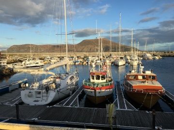 羽田空港～ノルウェー・オーレスン向けハンドキャリー3
