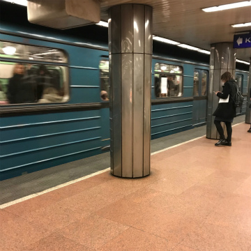 関西空港～ハンガリー・ブダペスト向けハンドキャリー3