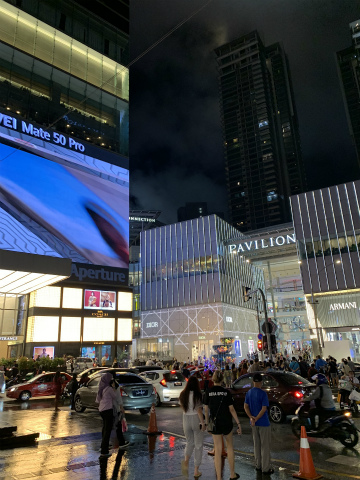 関西空港（KIX）～マレーシア・クアラルンプール向けハンドキャリー2