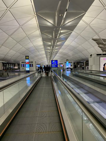 香港～福岡空港（FUK）向けハンドキャリー3