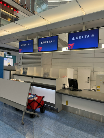 羽田空港（HND）～アトランタ（ATL)向けハンドキャリー1