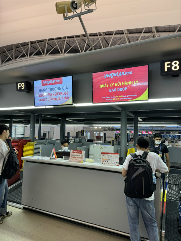 関西空港～ベトナム・ハイフォン向けハンドキャリー